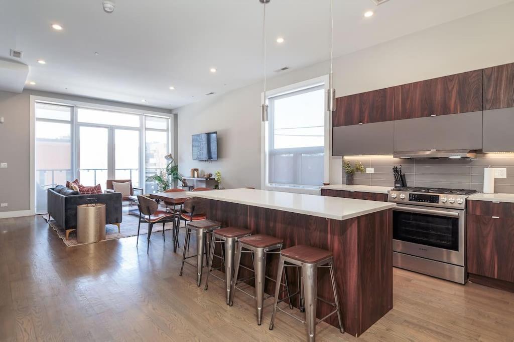 Willa Breathtaking Downtown Penthouse A - Sleeps 11 Chicago Zewnętrze zdjęcie